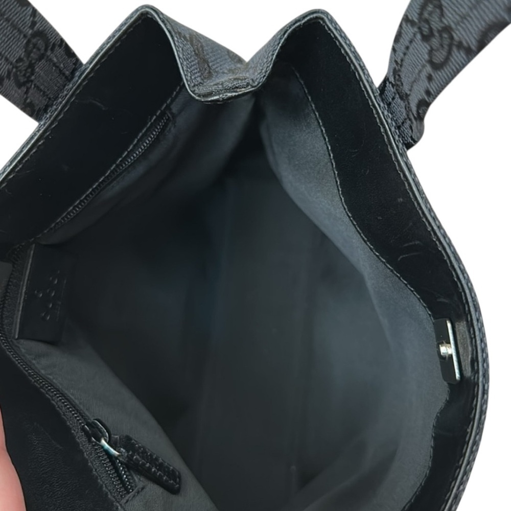 Gucci Black Monogram Tote Bag - Picture 13 of 16